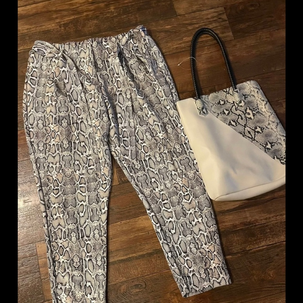 Purse and pants combo! Sold